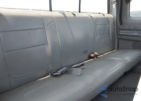 2002 Ford F-250 Lariat/Xl/Xlt из США, поврежденный, VIN 1FTNX20F32EB42981